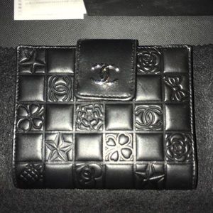 Chanel wallet